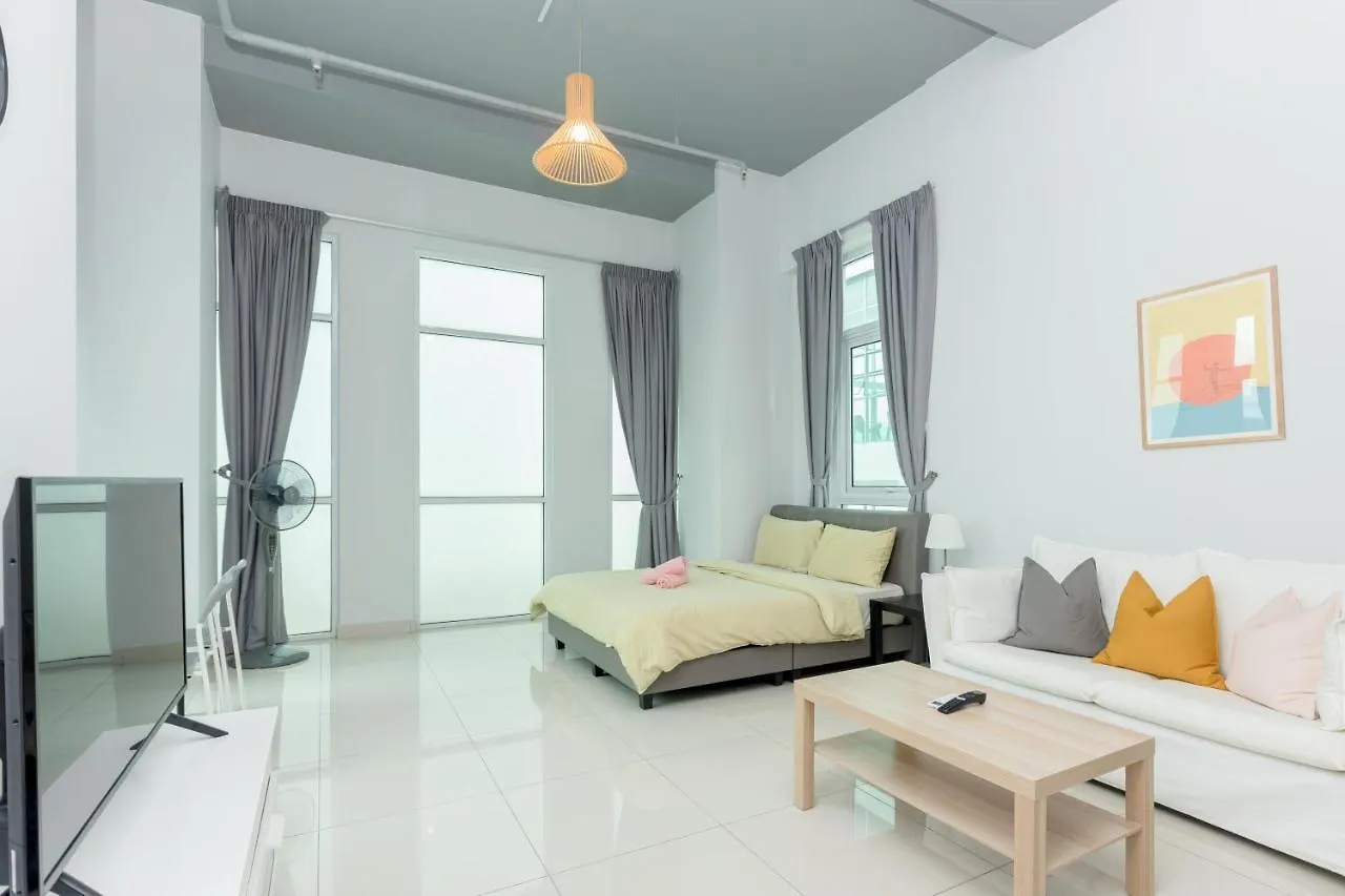 The Maritime Mini-Suite Penang, By Homey George Town 0*,  Malajsie